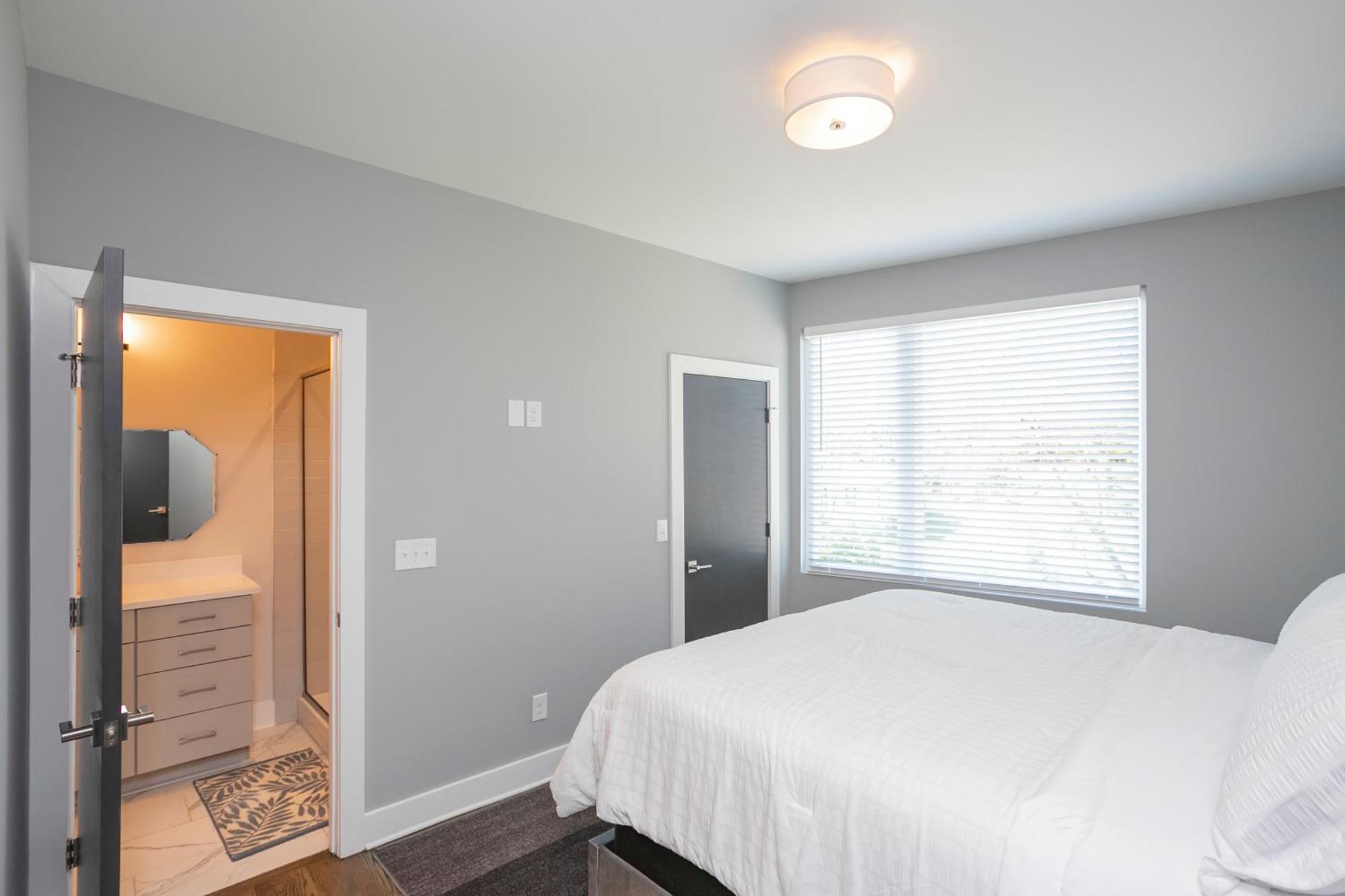Luxury Townhome Skyline Views Mins To Dt Nashville Exterior foto